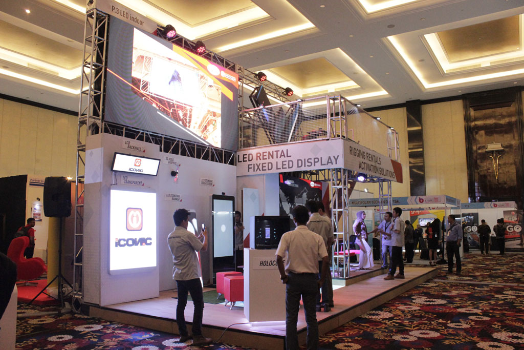 Exhibition, Exhibition